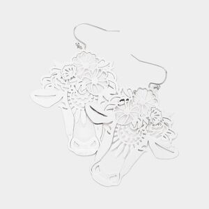 NWT Womens Boutique Silver Highland Cow Cut Out Metal Flower Dangle Earrings
